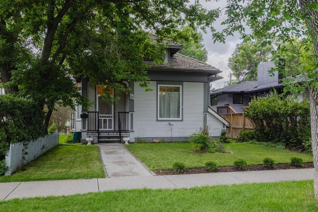 15 Elma Street W — photo 1