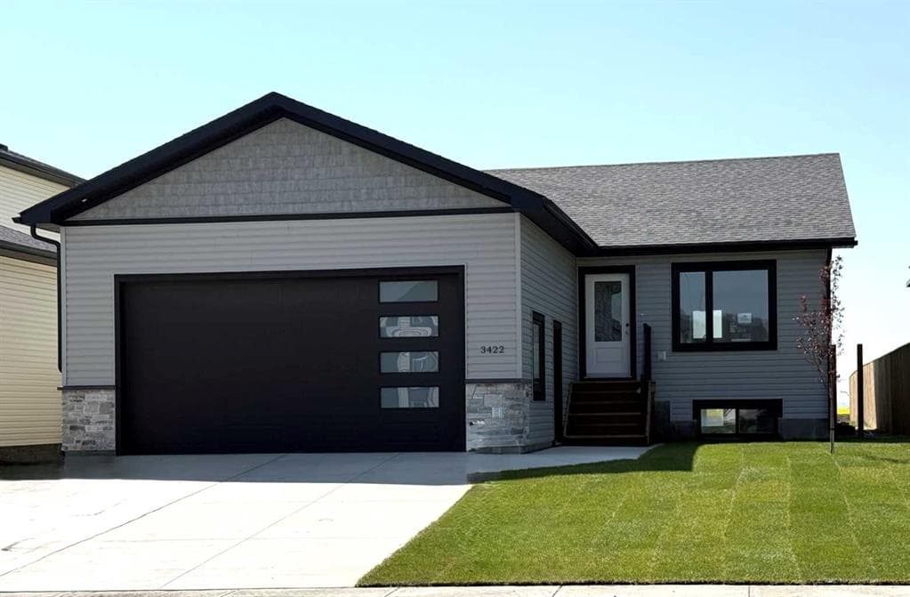 3422 Victory Way — photo 1