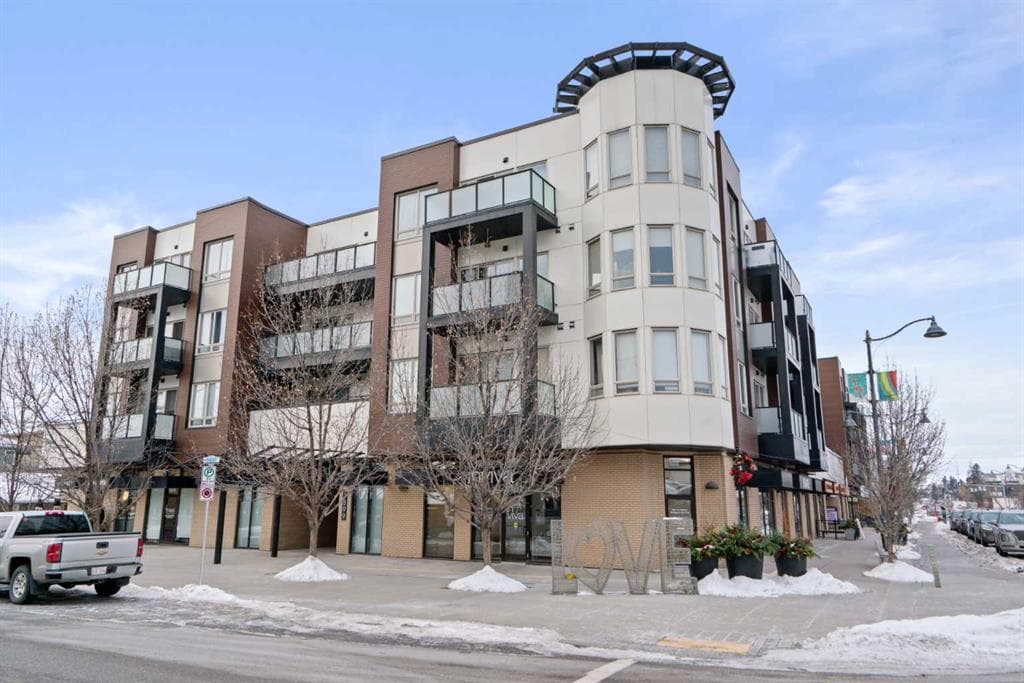 313, 1899 45 Street NW — photo 1