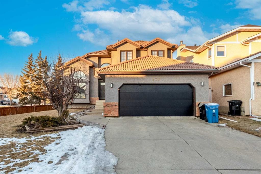 6-bed Detached for sale at 133 Woodbrook Road SW, Calgary