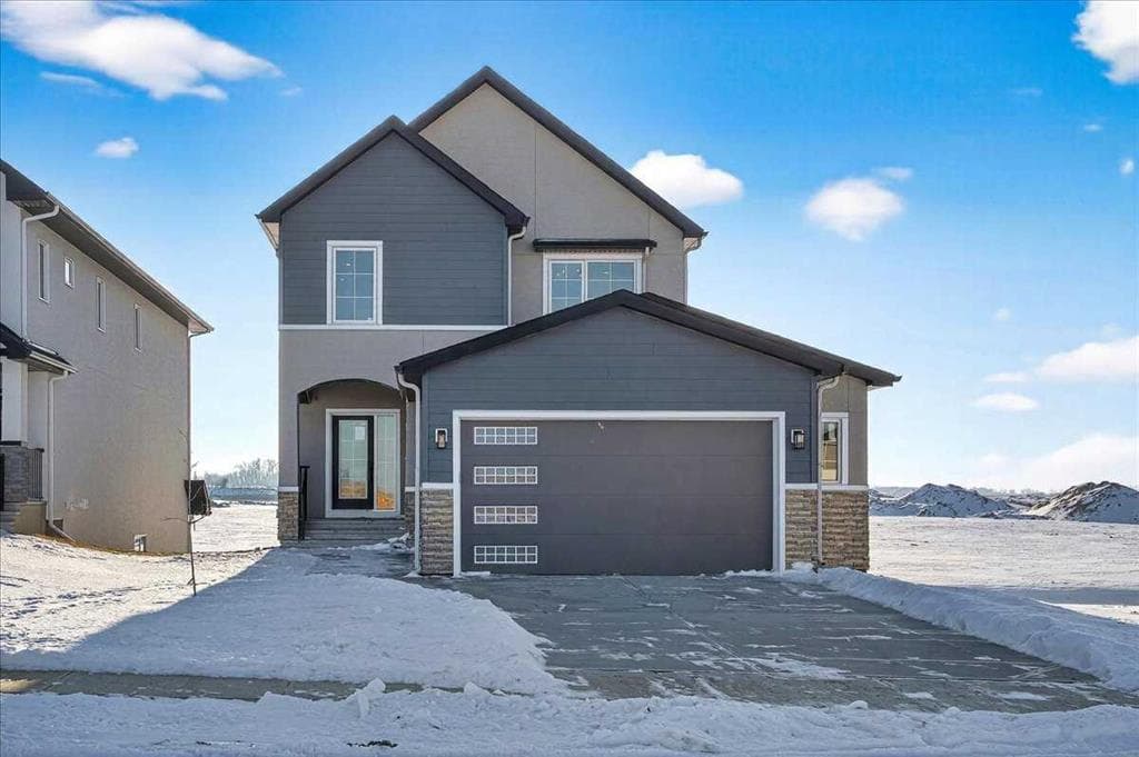 11 Lakewood Way — photo 1