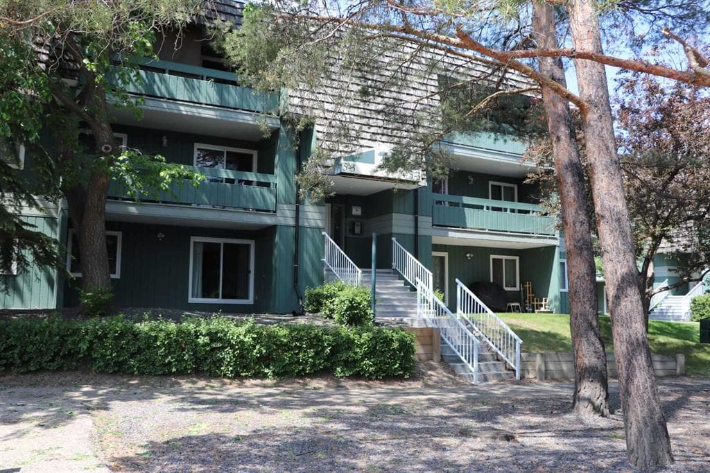 5212, 315 Southampton Drive SW — photo 1
