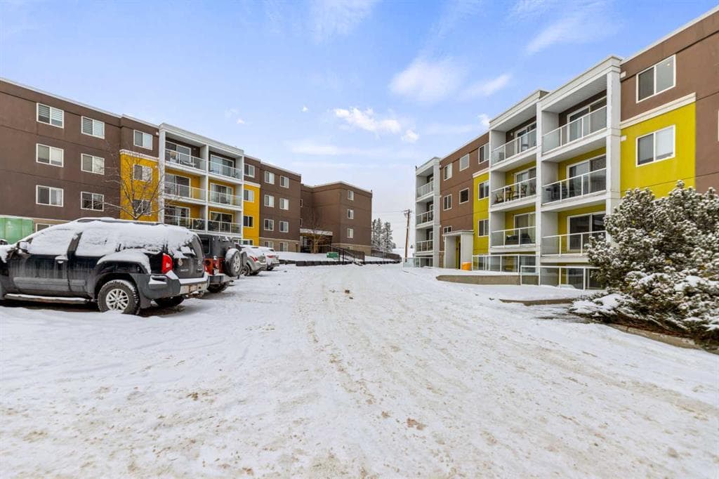 1-bed Apartment for sale at 410, 4455A Greenview Drive NE, Calgary