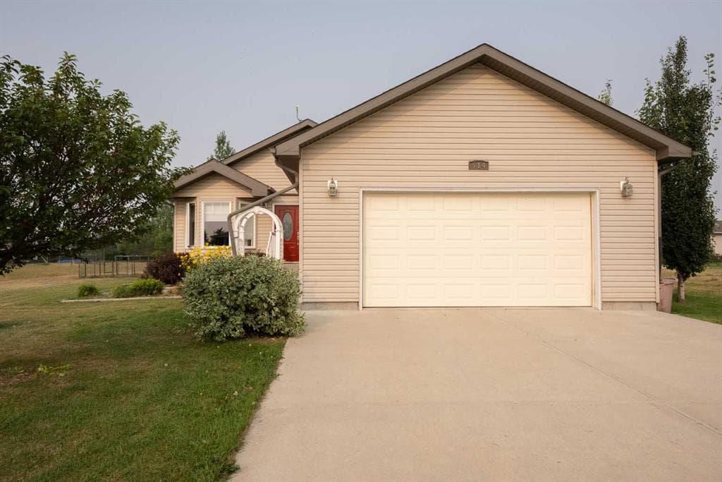 3-bed Detached for sale at 514 6A Street N, Champion