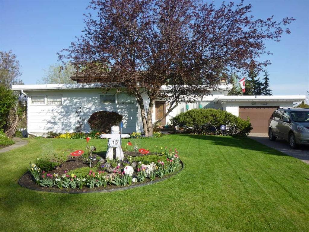 6-bed Detached for sale at 15 Glenview Drive SW, Calgary