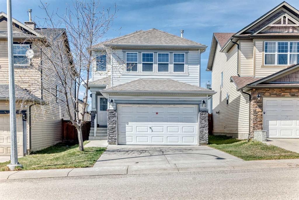 151 COVEPARK Green NE — photo 1