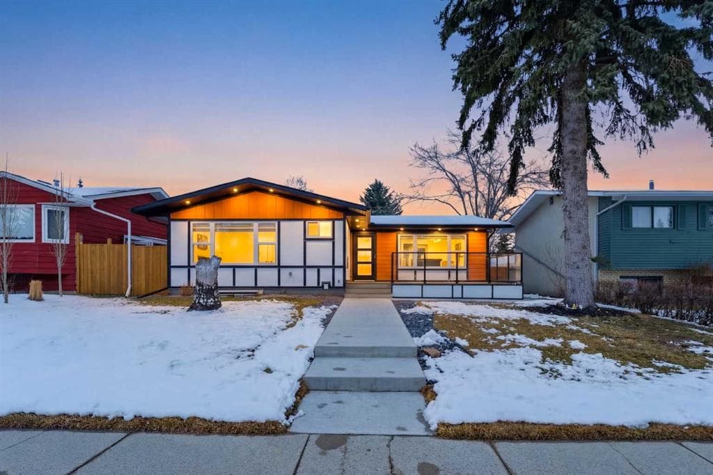6-bed Detached for sale at 10327 Wapiti Drive SE, Calgary