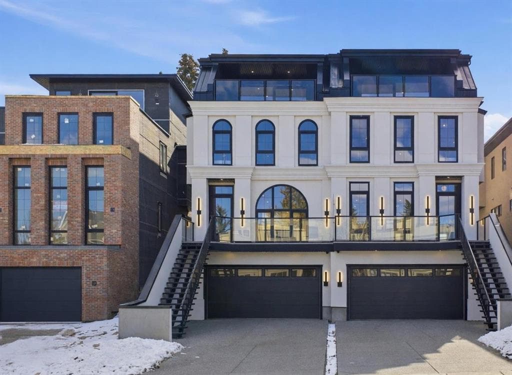 4-bed Semi-detached for sale at 2023 27 Avenue SW, Calgary