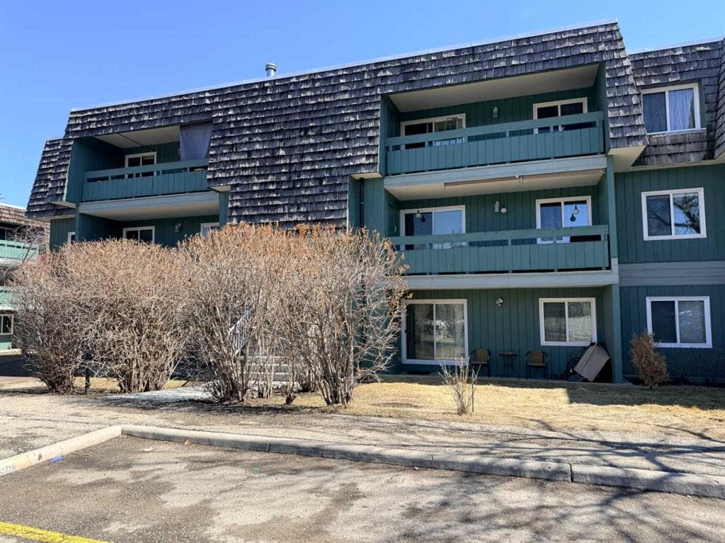 5111, 315 Southampton Drive SW — photo 1