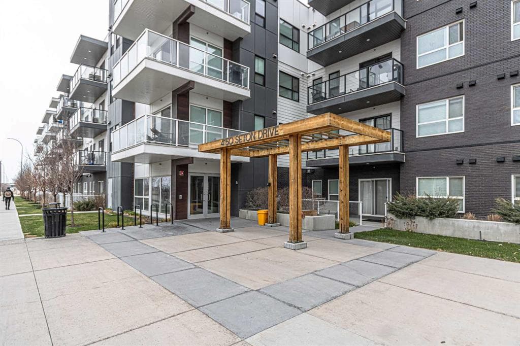 107, 4150 Seton Drive SE — photo 1