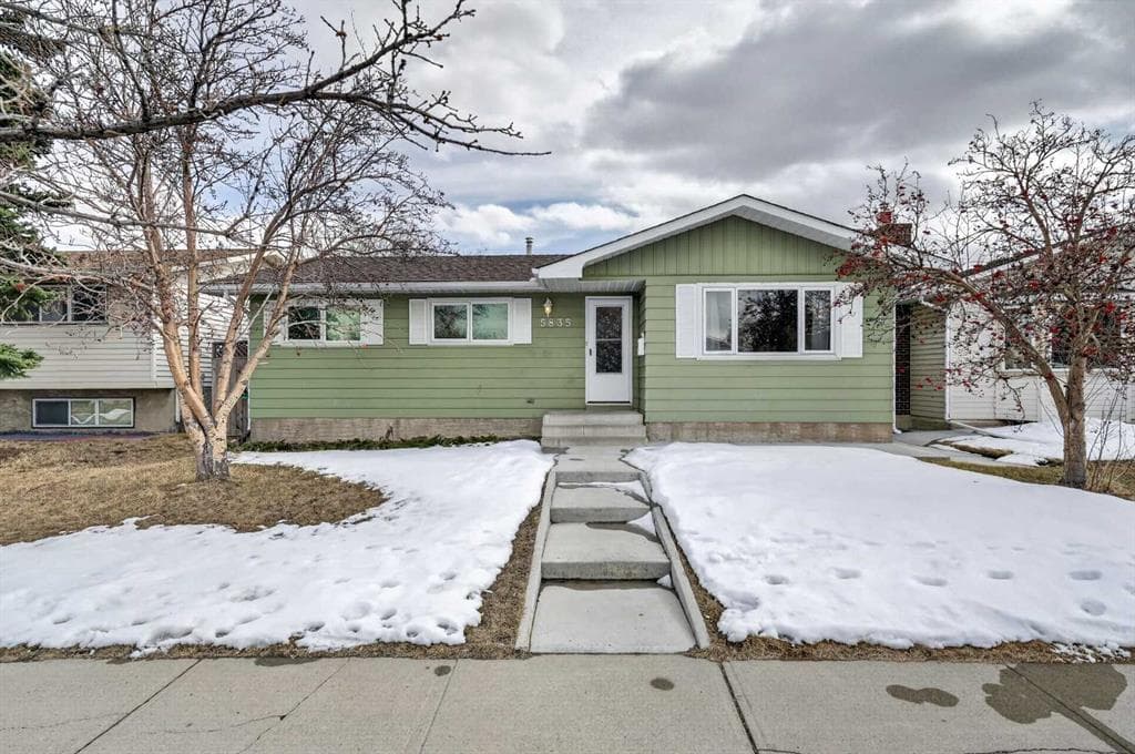 5-bed Detached for sale at 5835 28 Avenue NE, Calgary