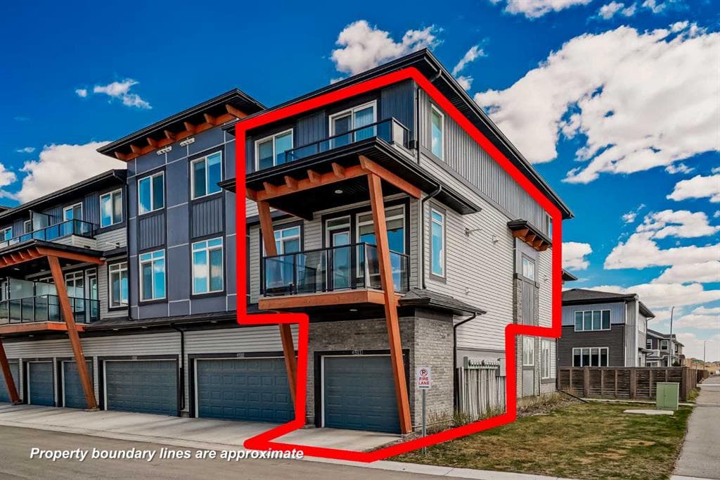 511, 10060 46 Street NE — photo 1