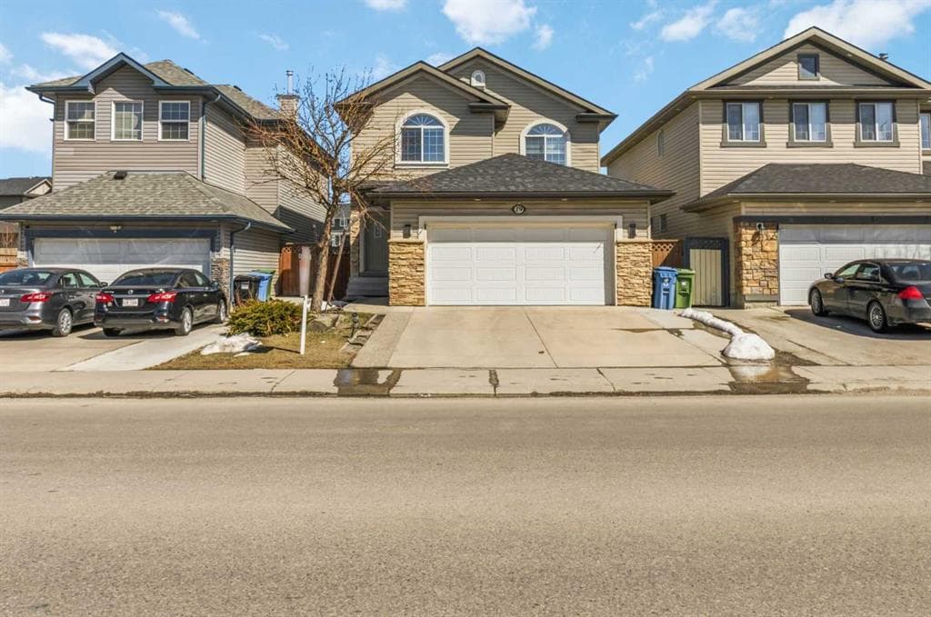 19 Saddleland Drive — photo 1
