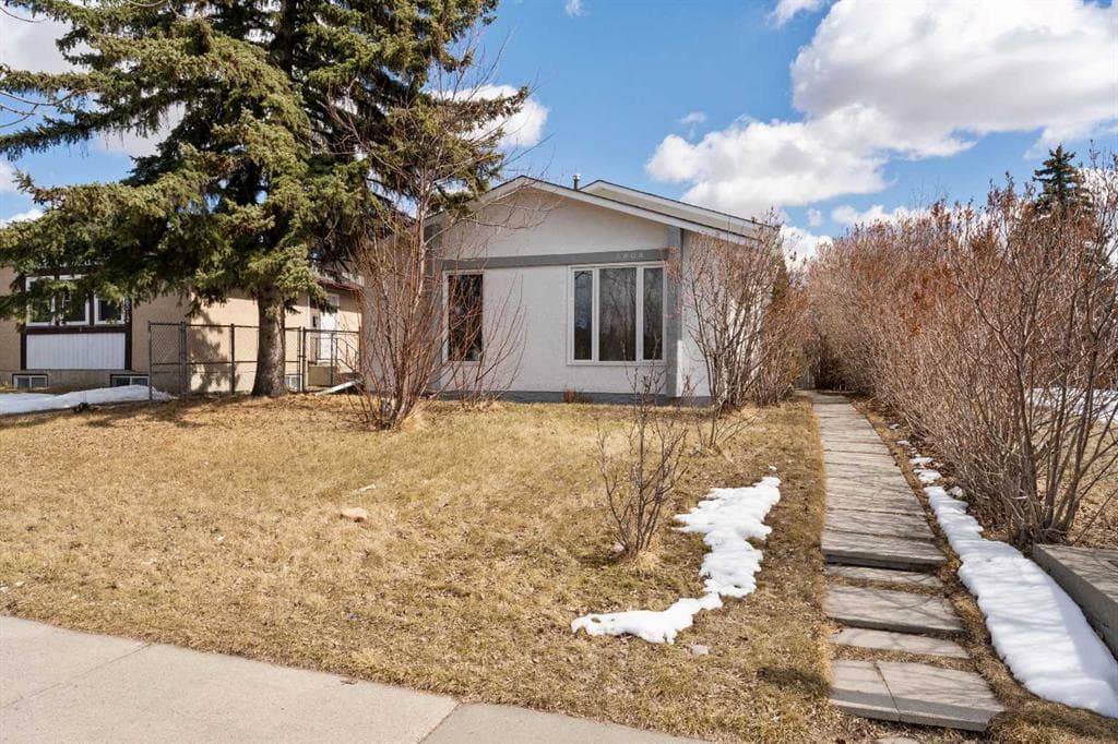 3-bed Detached for sale at 6808 Rundlehorn Drive NE, Calgary