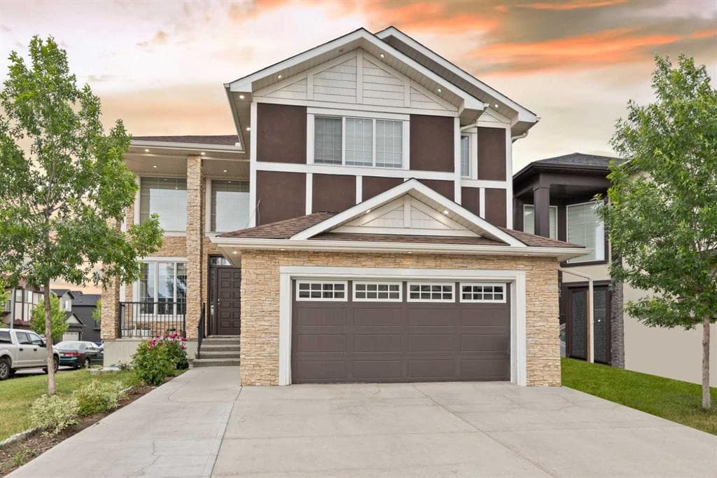 150 Saddlelake Grove NE — photo 1
