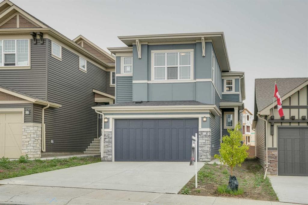 77 Calhoun Crescent NE — photo 1