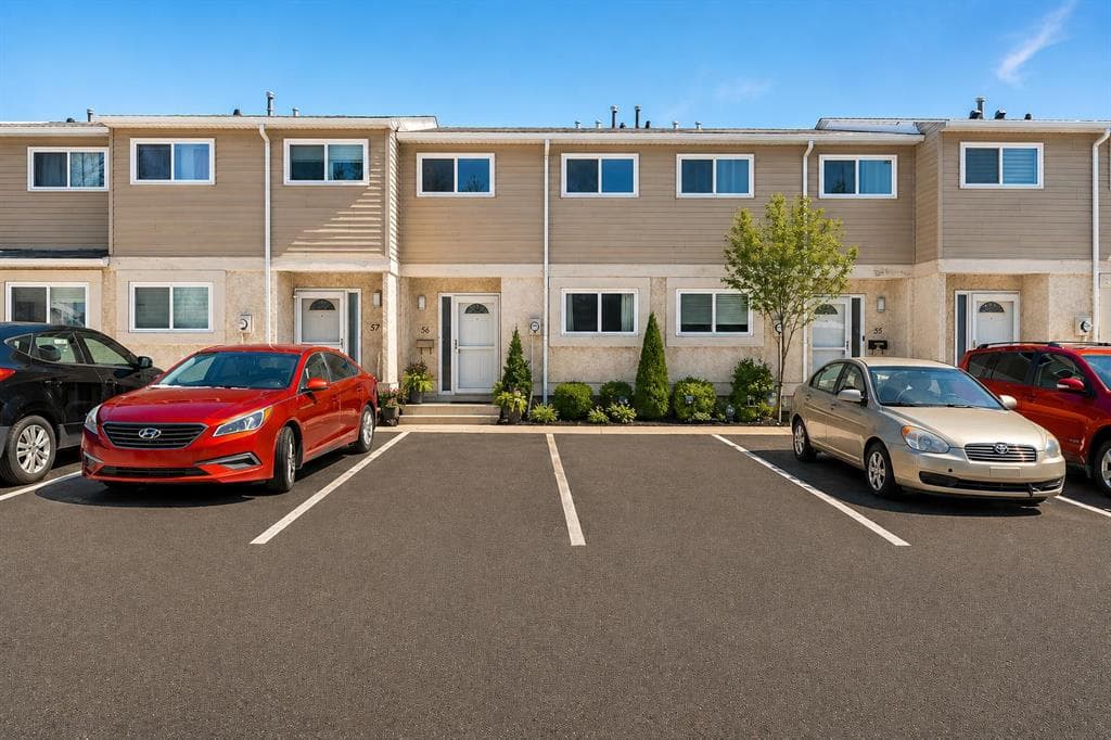 3-bed Townhouse for sale at 56, 5520 1 Avenue SE, Calgary