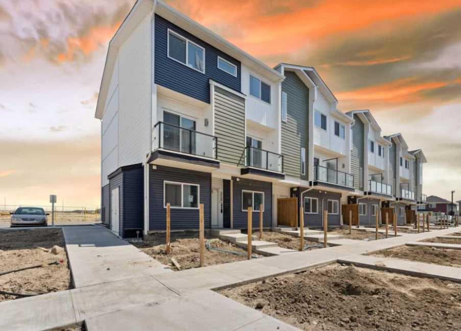 314, 52 Red Sky Villas NE — photo 1