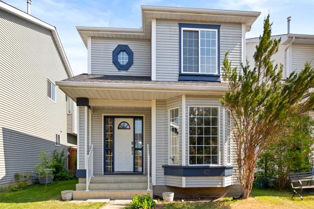 3-bed Detached for sale at 42 River Rock Road SE, Calgary