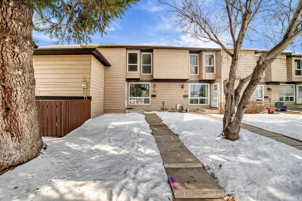 3-bed Townhouse for sale at 56, 7205 4 Street NE, Calgary