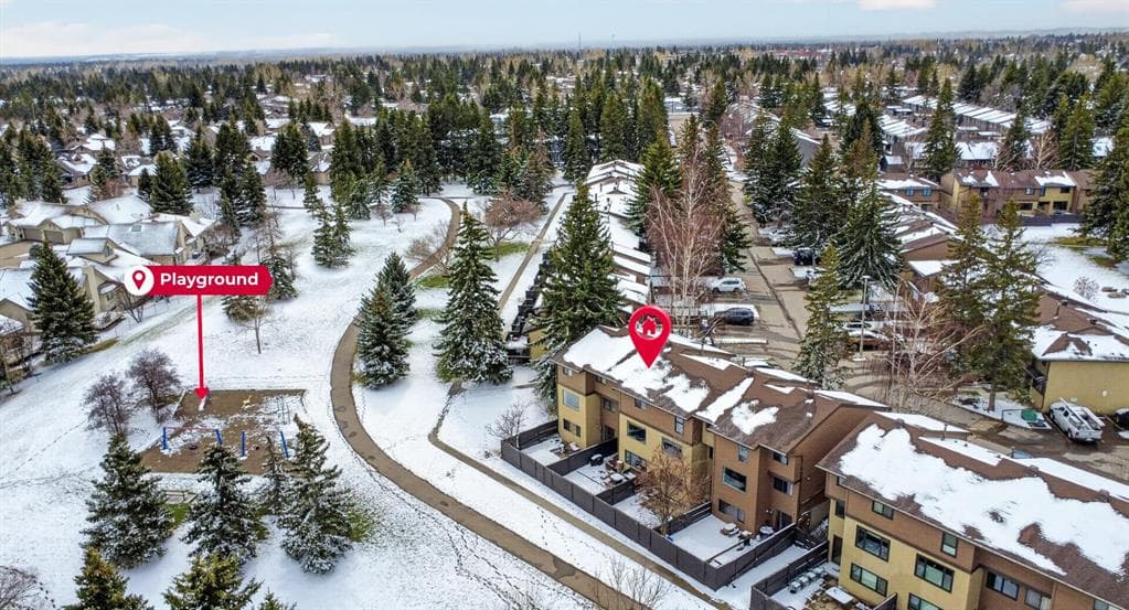 3-bed Townhouse for sale at 57, 2300 Oakmoor Drive SW, Calgary