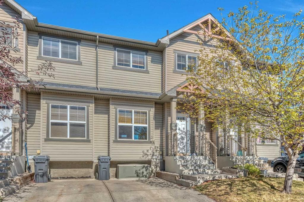 3-bed Townhouse for sale at 238 Ranch Ridge Meadow, Strathmore