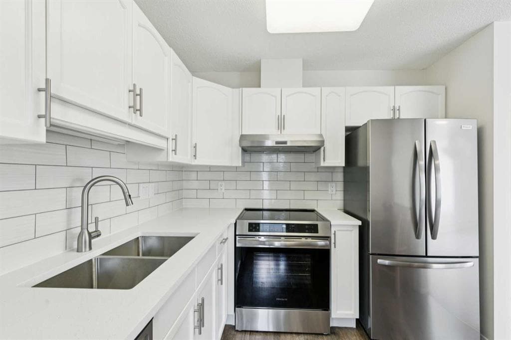 2-bed Apartment for sale at 2309, 2309 Hawksbrow Point NW, Calgary