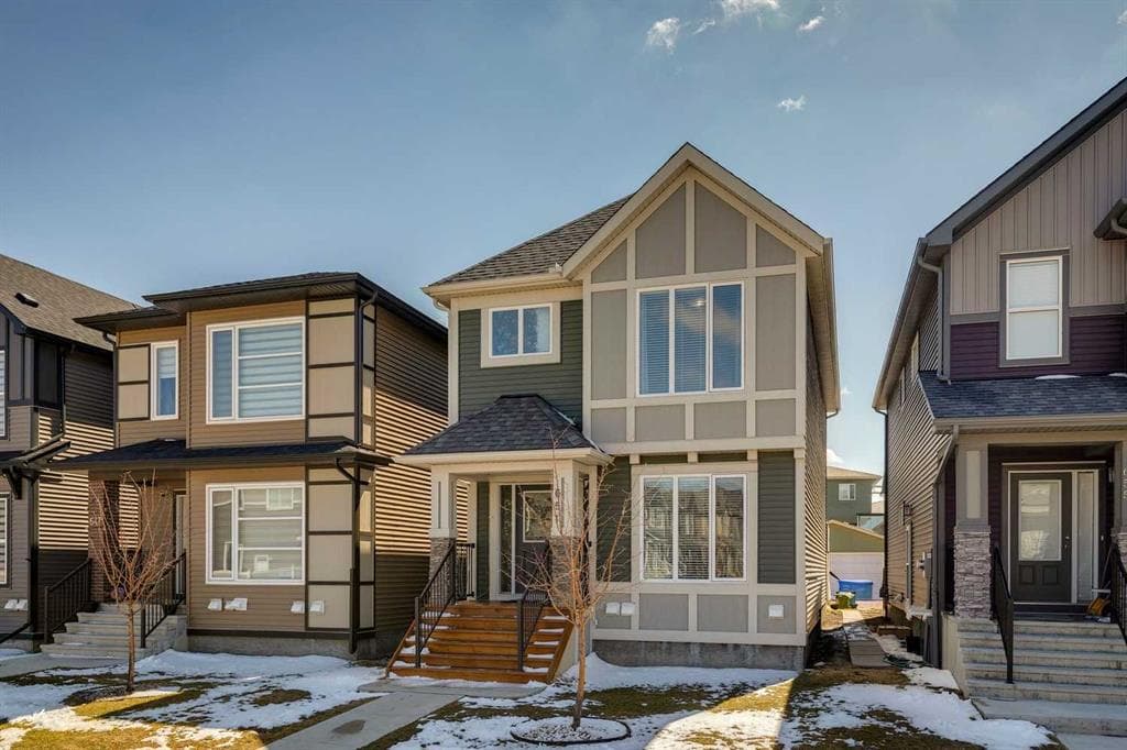 651 Savanna Landing NE — photo 1