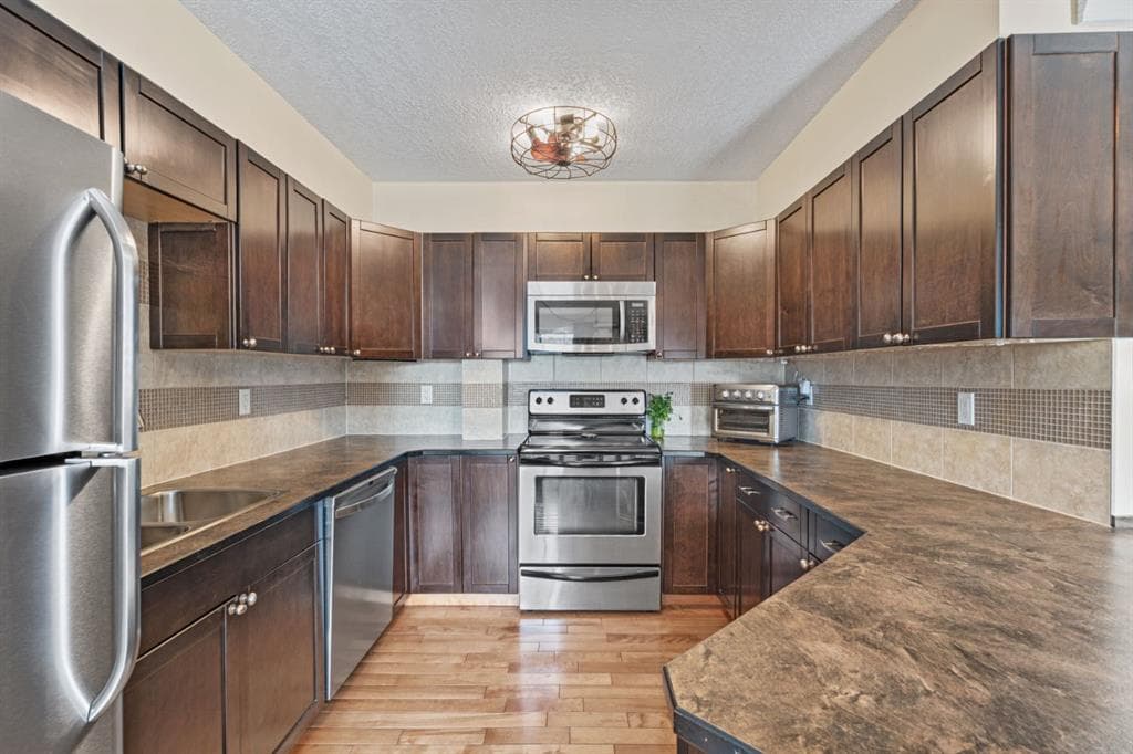 2-bed Townhouse for sale at 8, 50 8 Avenue SE, High River
