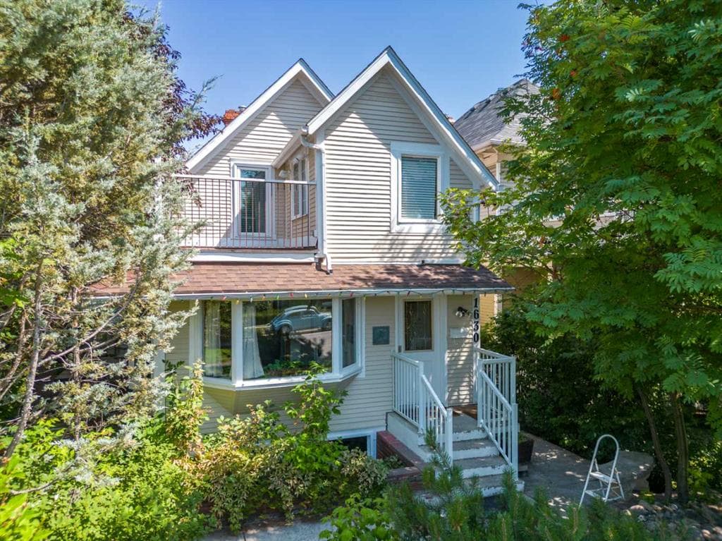 5-bed Detached for sale at 1630 7 Street NW, Calgary