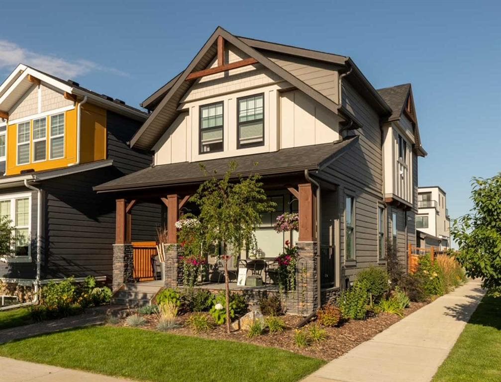3-bed Detached for sale at 120 Treeline Manor SW, Calgary