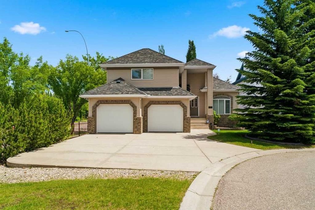 4-bed Detached for sale at 545 Rocky Ridge Bay NW, Calgary