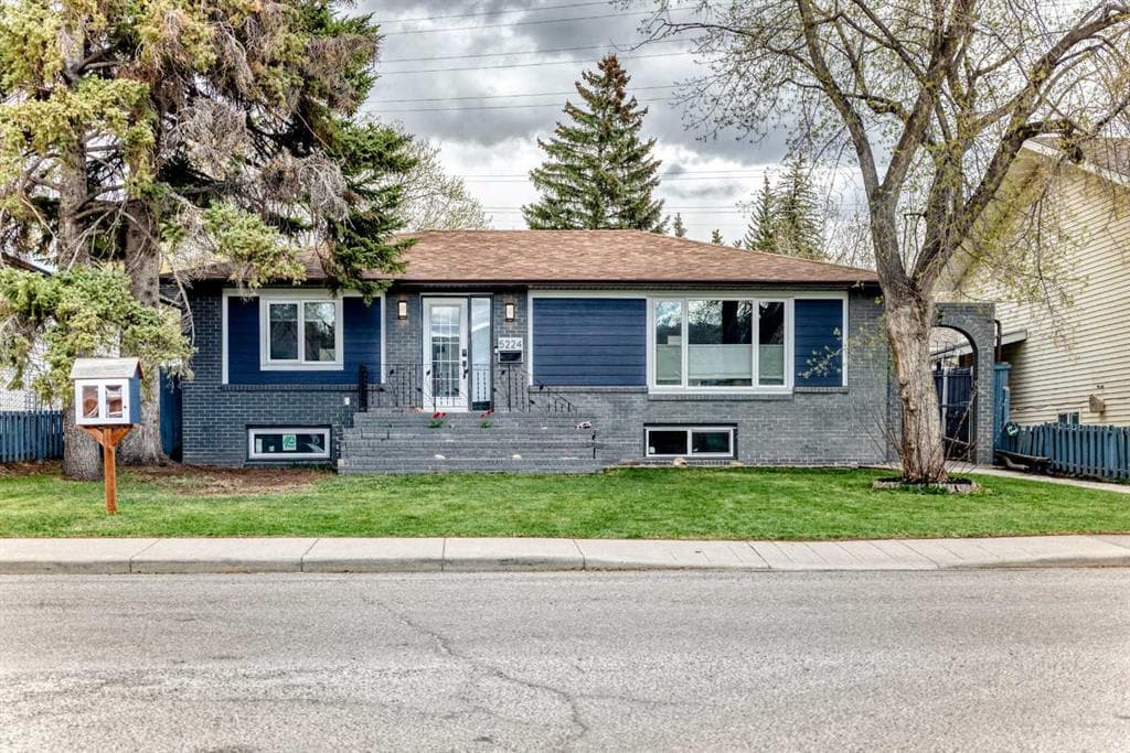 4-bed Detached for sale at 5224 19 Avenue NW, Calgary