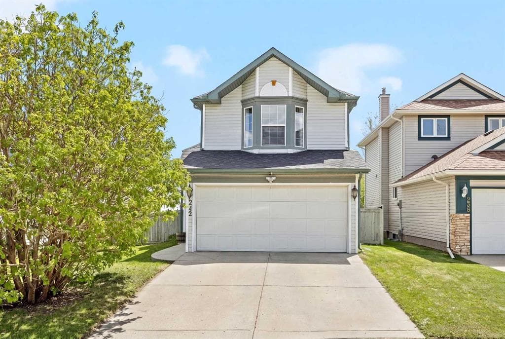 3-bed Detached for sale at 242 Hidden Spring Mews NW, Calgary