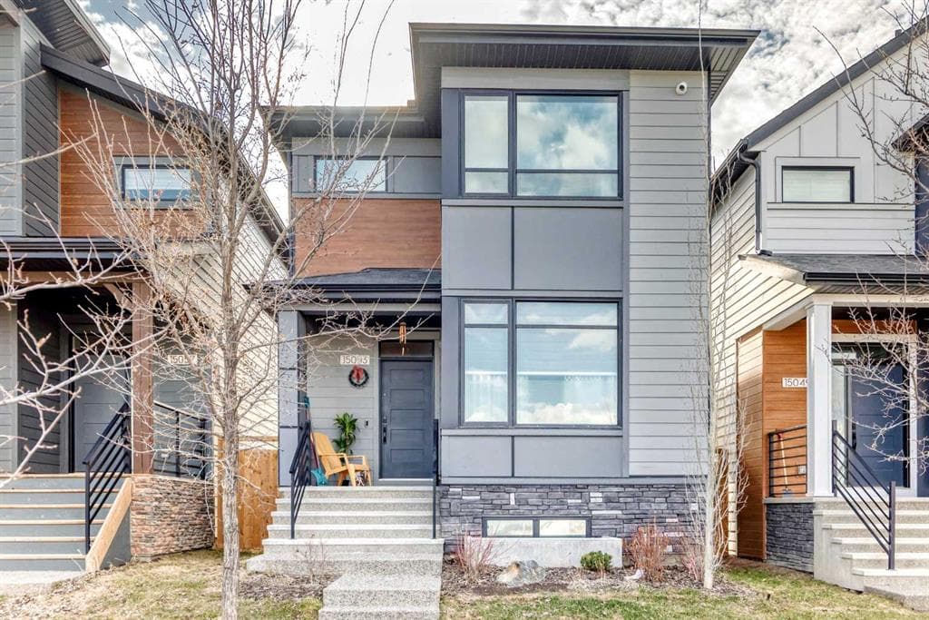 5-bed Detached for sale at 15053 37 Street SW, Calgary