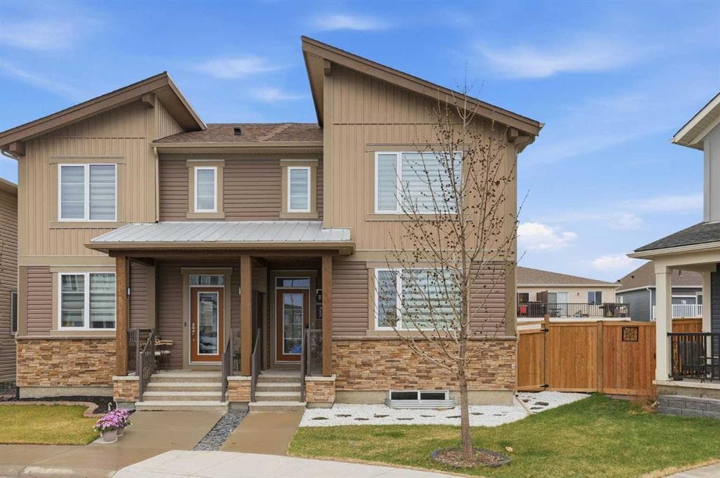 4-bed Semi-detached for sale at 312 Carrington Way NW, Calgary