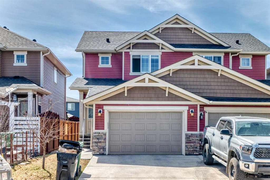 102 Saddlelake Terrace NE — photo 1