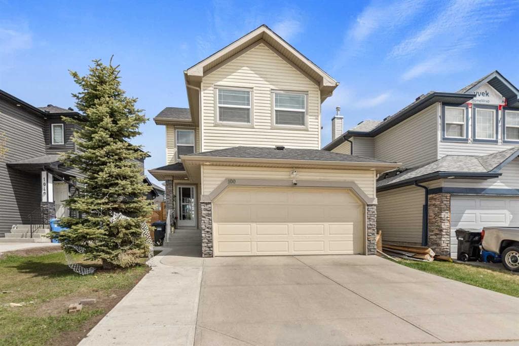 100 Saddlecrest Boulevard NE — photo 1