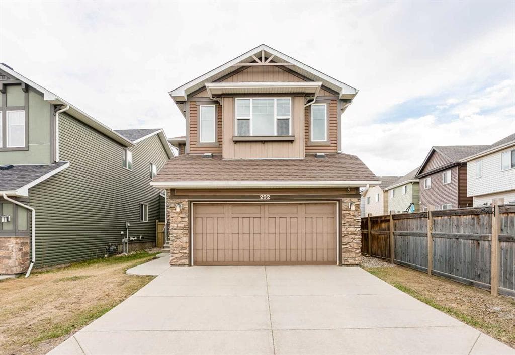 292 Auburn Bay Drive SE — photo 1