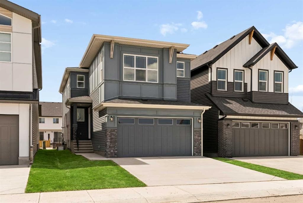4-bed Detached for sale at 120 Creekstone Circle SW, Calgary