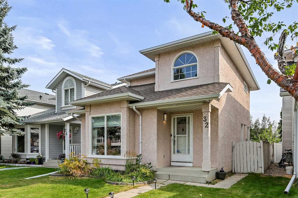 4-bed Detached for sale at 32 Millrise Crescent SW, Calgary