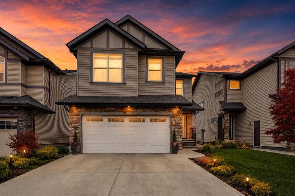 39 Skyview Shores Rise NE — photo 1