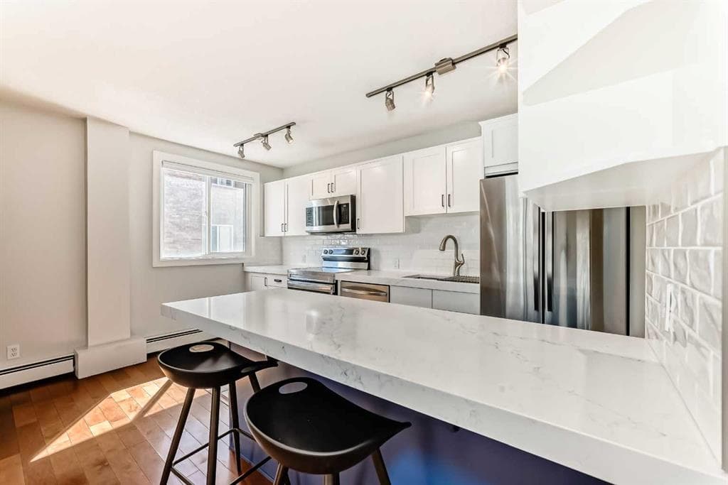 2-bed Apartment for sale at 303, 835 18 Avenue SW, Calgary