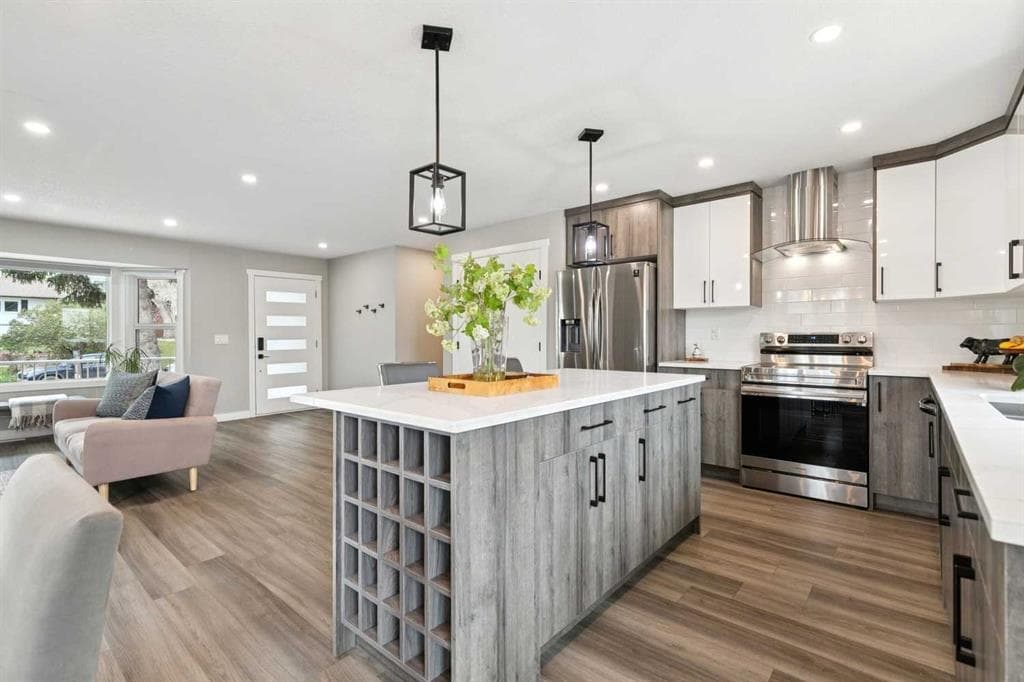4-bed Detached for sale at 7116 Hunterwood Road NW, Calgary