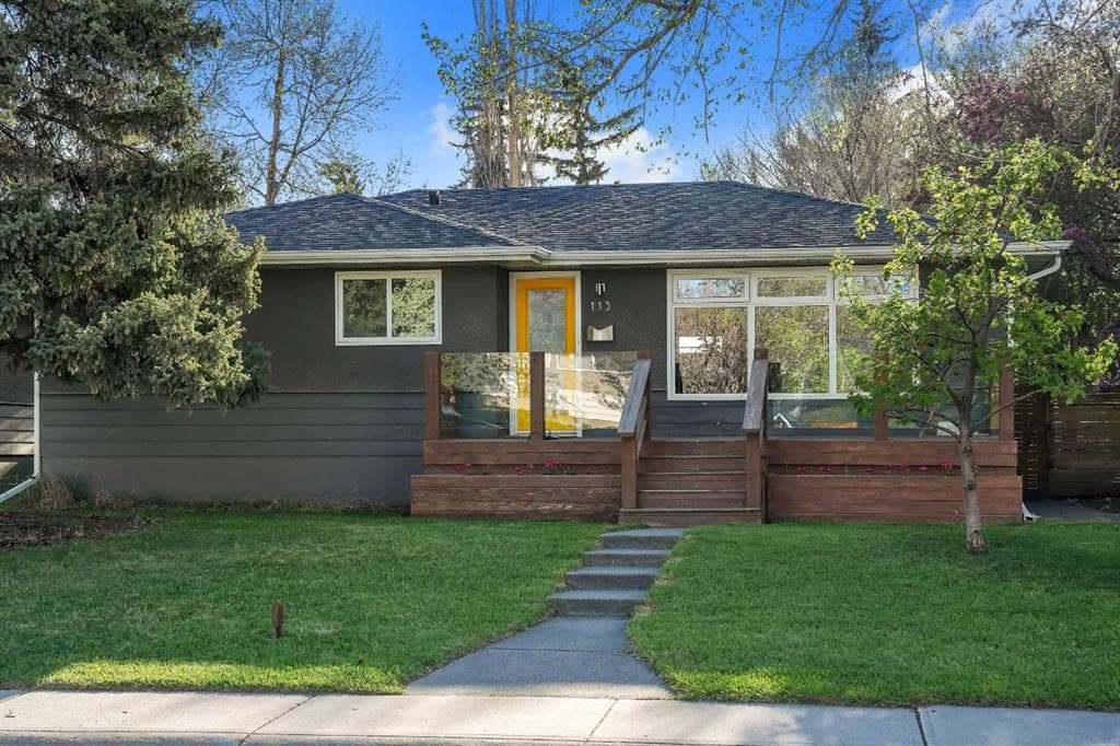 4-bed Detached for sale at 113 Langton Drive SW, Calgary