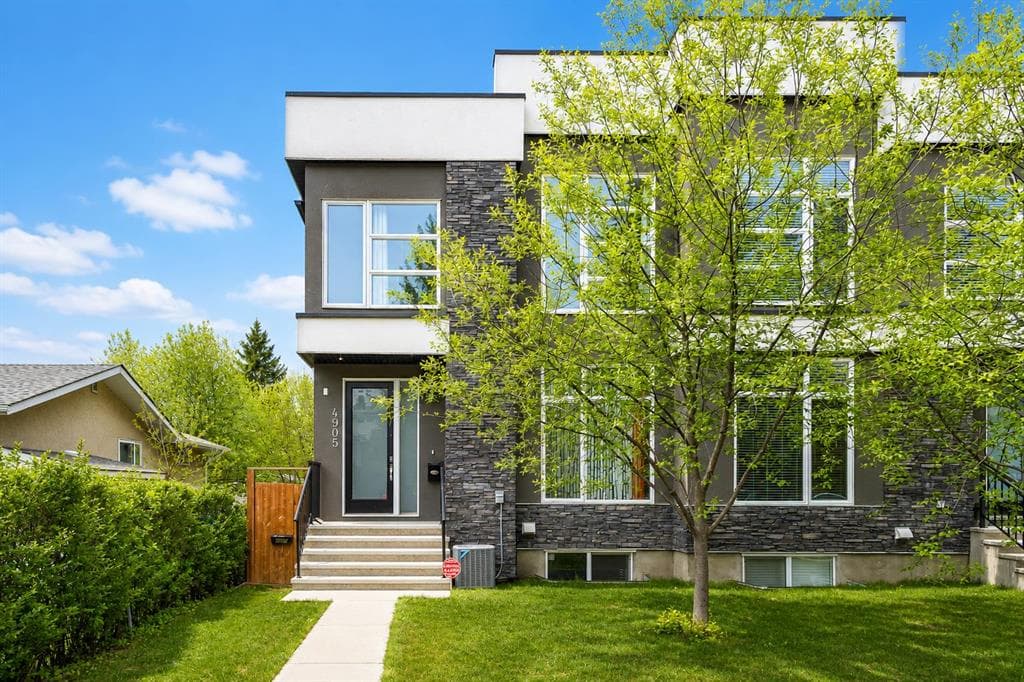 4-bed Semi-detached for sale at 4905 21 Avenue NW, Calgary