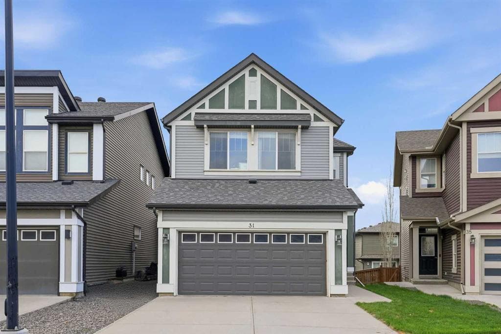 31 Evansridge Crescent NW — photo 1