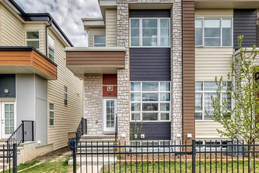 407, 1530 Bayside Avenue SW — photo 1