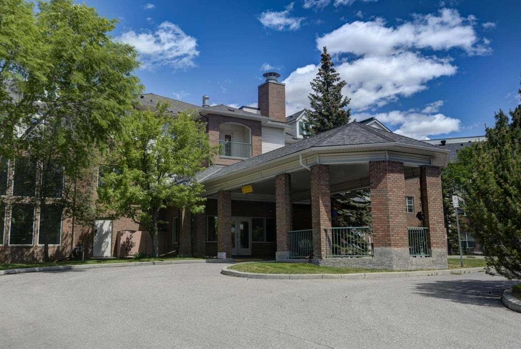 2-bed Apartment for sale at 114, 1920 14 Avenue NE, Calgary