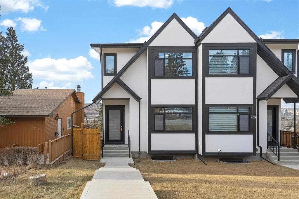 4-bed Semi-detached for sale at 5239 22 Avenue NW, Calgary